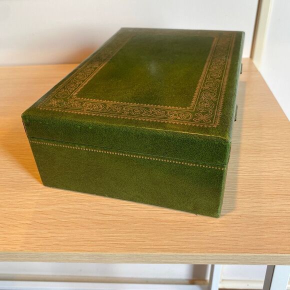 Green Rectangular 3 Layers Faux Leather Jewelry Box with Two  Vintage Jewelry Vanity Dresser Faux Leather Green Jewelry Box with Yellow Lining